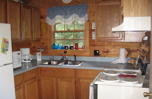 Gouldsboro Cabin | Cozy Log Cabin in Family Friendly Community