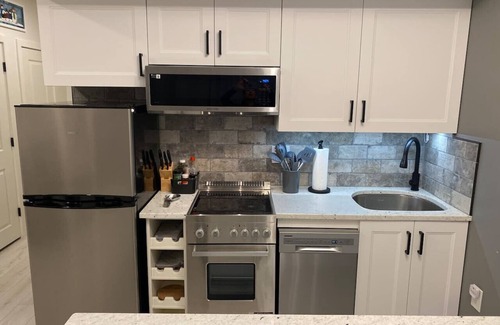 Lincoln Condo | Cozy Loon Mnt Escape: Free shuttle, Pool, River/Mnt views
