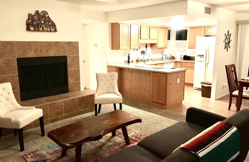 Sabino Valley Condo | Cozy luxury condo in beautiful part of Tucson