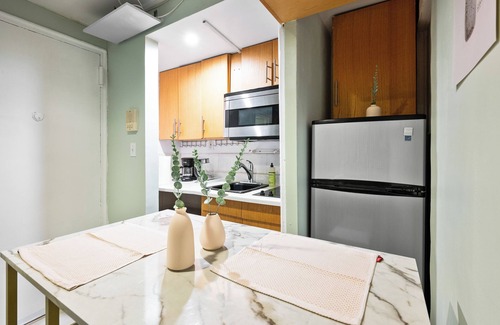 Kips Bay Apartment | Cozy Midtown Escape | 1BR Near Kips Bay!