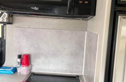 Bear House | Cozy mobile home in amazing Bear with AC