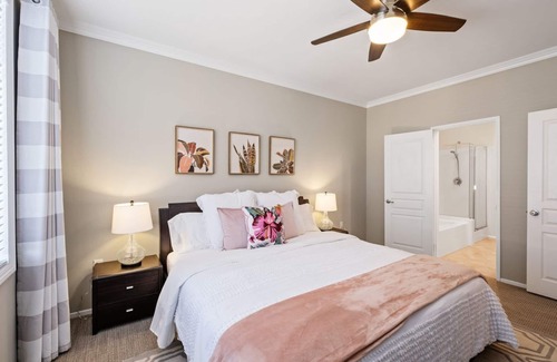 Airport Area Condo | Cozy, Modern Condo in Irvine 2br/2.5ba
