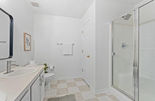 Westside Apartment | Cozy Modern Family Home - Firepit - Pool Access