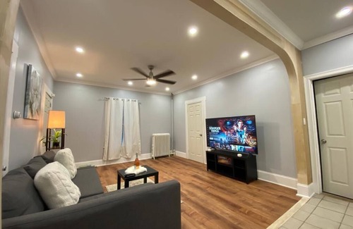 Everett Apartment | 🍀Cozy Modern Home🍀10Min to Boston,Airport,Colleges