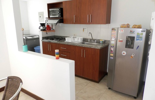Laureles - Estadio Apartment | Cozy, modern, private Bedroom with bathroom in Apartment