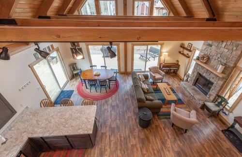 Sky Valley House | Cozy Mountain Retreat w/Hot Tub & Fire Pit
