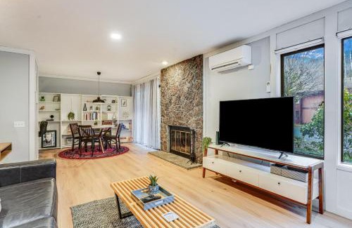 Welches Apartment | Cozy Nest Condo in Welches