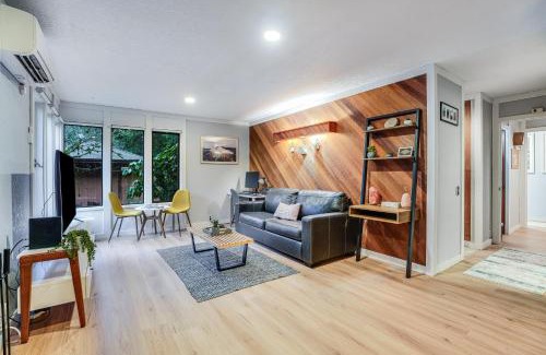 Welches Apartment | Cozy Nest Condo in Welches