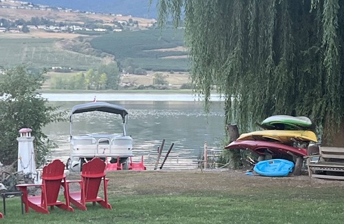 Vernon House | Cozy Nook on Swan Lake , Vernon, B.C.