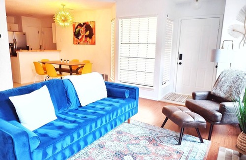 Wells Branch House | Cozy North Austin Bungalow near The Domain, Pet-friendly!