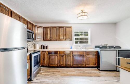 Clarksville Apartment | Cozy Oasis of Clarksville!