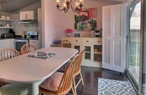 Beaubassin East Cottage | Cozy Oceanfront Cottage