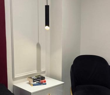 Bahria Town Apartment | Cozy One-Bed Studio Retreat