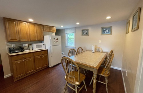 Lake Ariel House | Cozy Peaceful 75' Lakefront House on Lake Henry! THIS WEEKEND PROMO