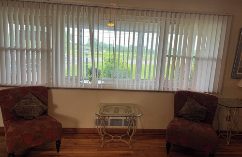 Mason House | cozy peaceful living in the heart of Mason
