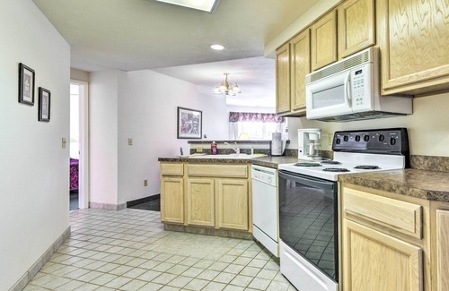 Pigeon Condo | Cozy Pigeon Condo, Near Lake Huron Beaches!