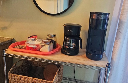 Tobyhanna House | Cozy Pocono Retreat in Golf Course Community with plenty of activities around.