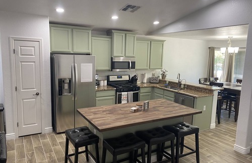 Pecan Creek House | Cozy Private Pool home in family neighborhood