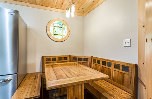 Lexington House | Cozy Red Cottage Located Directly Next Door From The Log Cabin
