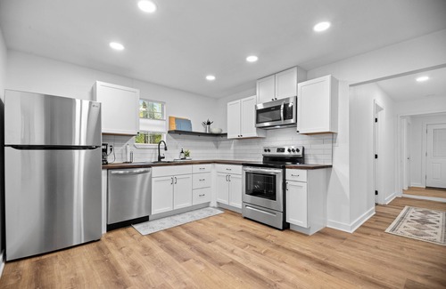 Zavalla Cottage | Cozy Remodeled Rayburn Cottage with Lakeviews