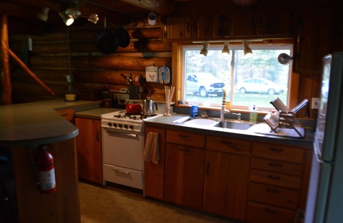 Scio Cabin | Cozy, remote cabin situated on 250+ acres.