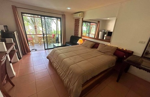 Ban Saiyuan Resort | Cozy resort featuring 3 bungalows and a pool for you to enjoy, privately.