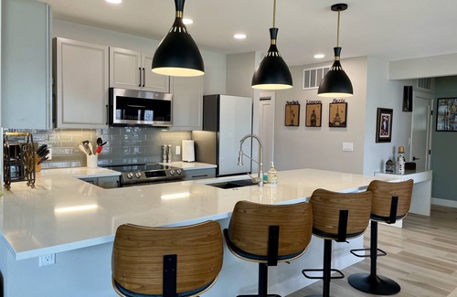 Alta Vista Area Apartment | Cozy retreat close to Old Town Arvada and Ralston Creek. Pet friendly.