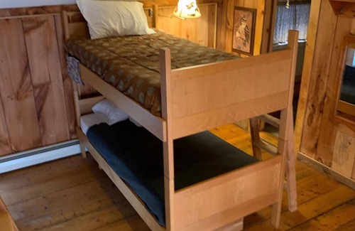 Rowe Bed & Breakfast | Cozy Retreat in Historic Farmhouse, Charming Bunk Bed Room,- Owl Dorm