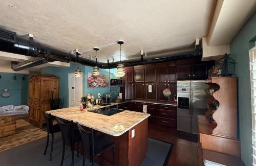 Brooksville Apartment | Cozy Retreat in the Heart of it all!