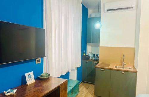 Salerno House | Cozy retreat just steps from the sea in Salerno