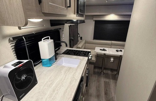 Southfield House | Cozy Retreat SuperHost Long Term