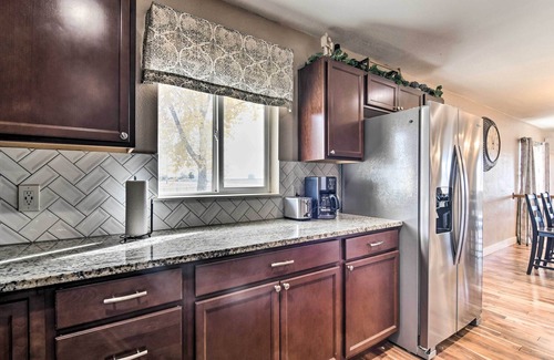 Platteville House | Cozy Retreat w/Yard Space ~ 11 Mi to Longmont!