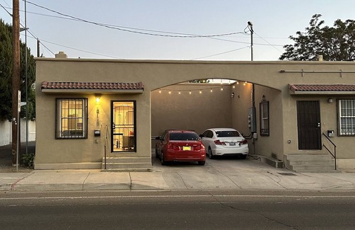 Huning Highland Historic District Apartment | Cozy Retro Downtown Living