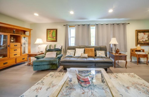 Ripley Apartment | Cozy Ripley Apartment - 21 Mi to Downtown Erie!