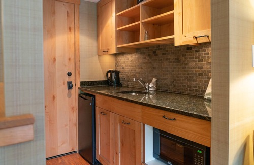 Banff Condo | Cozy Rockies Escape + Access to Grotto Hot Pools