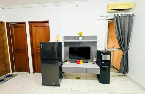 Chinatown Apartment | Cozy Room by StayIn Jakarta