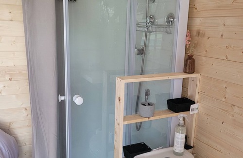 Saint-Savin Cabin | Cozy room