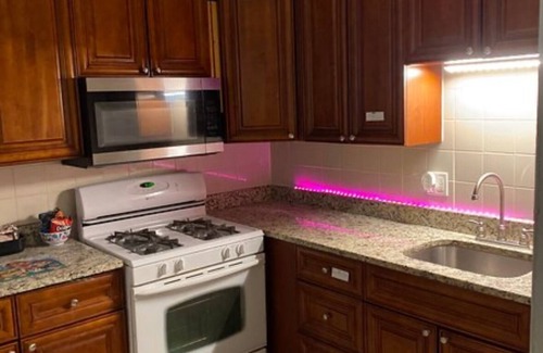Northwest Columbus Apartment | Cozy Room in apartment with fitness room, WiFi in welcoming Columbus