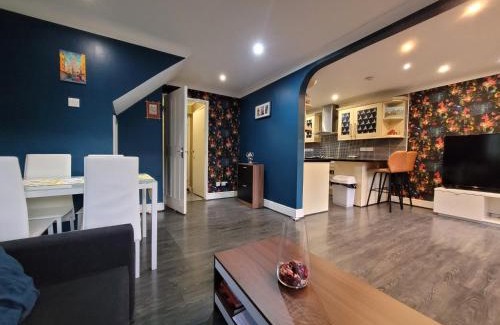 Southbury House | Cozy room London