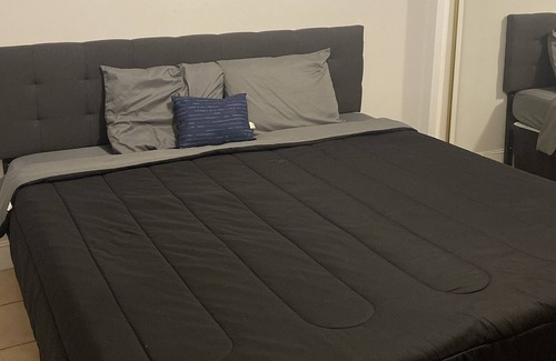 Deerfield Beach House | Cozy Room Quiet neighborhood