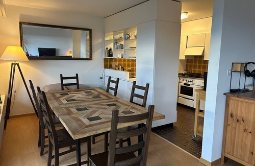 Hoengg Apartment | Cozy Room with Large Terrace & Stunning View