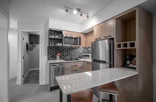 Lake Louise Condo | Cozy Rustic Condo in a Great Lake Louise Location!