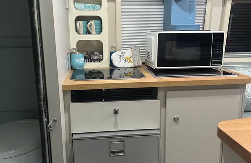 Georgetown House | Cozy RV with AC in charming Georgetown