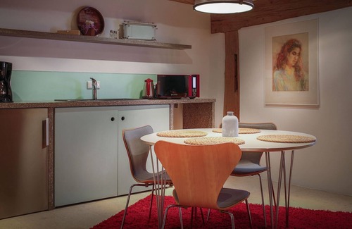 Rothenburg ob der Tauber Apartment | Cozy Studio Suite in Old City
