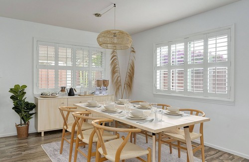 Riverside House | Cozy Scandi Boho Getaway with Massage Chair and BBQ