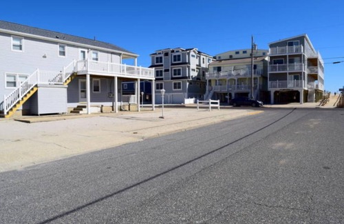 Townsend's Inlet House | Cozy Sea Isle City Beach Block Unit