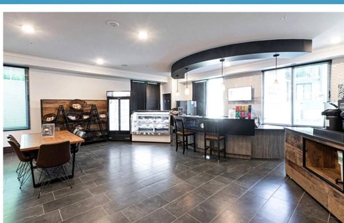 Rosemount Apartment | Cozy Short Term/Long Term Rental Kitchener