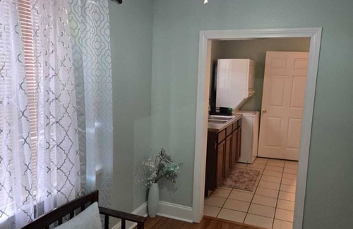 Mid-City House | Cozy Shotgun off Lafitte Greenway/Midcity