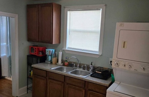 Mid-City House | Cozy Shotgun off Lafitte Greenway/Midcity