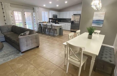 Springer Ranch House | Cozy Spacious House, Pool Heater, Spa, Firepit
